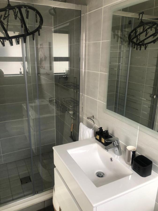 Luxurious Waterfall 1 Bedroom Condo With Free Uncapped Wifi 미드랜드 외부 사진