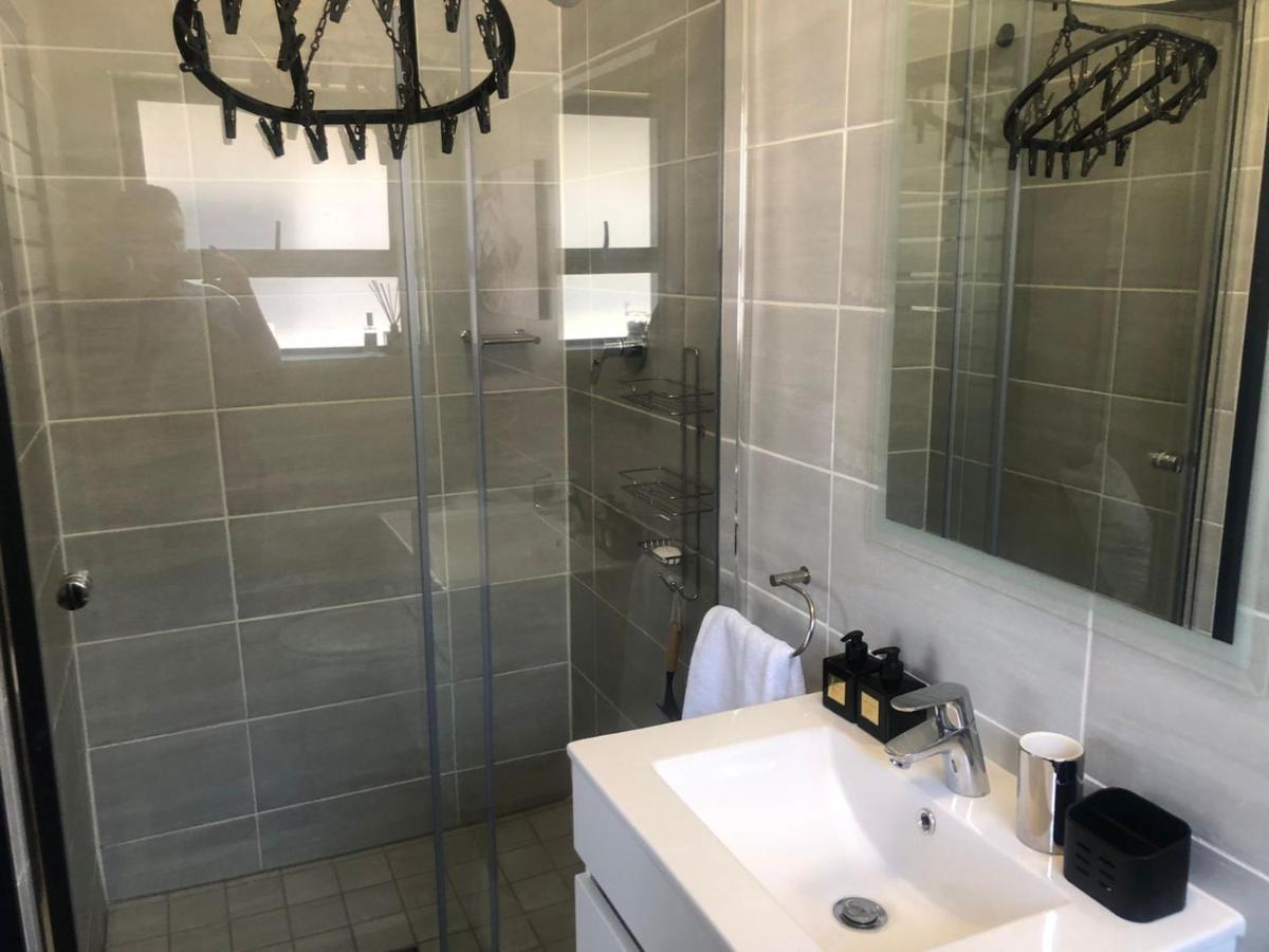 Luxurious Waterfall 1 Bedroom Condo With Free Uncapped Wifi 미드랜드 외부 사진