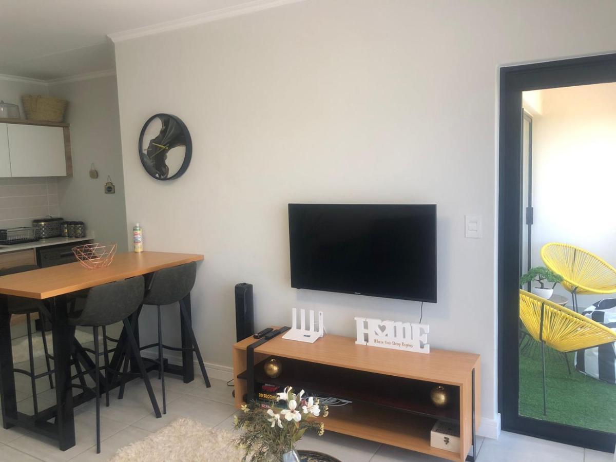 Luxurious Waterfall 1 Bedroom Condo With Free Uncapped Wifi 미드랜드 외부 사진